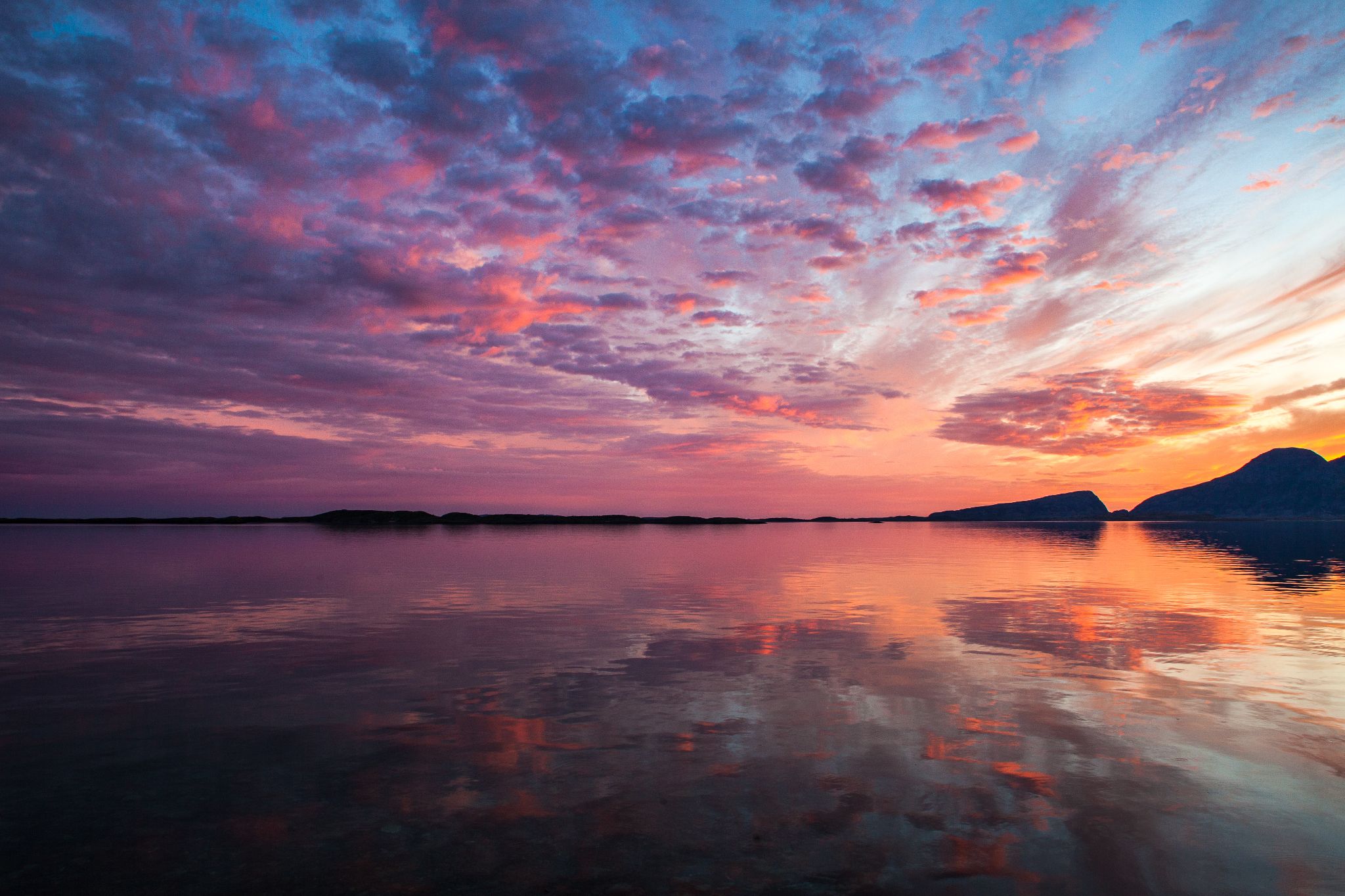 Atlantik-Küste bei der Insel Alsten, Norwegen