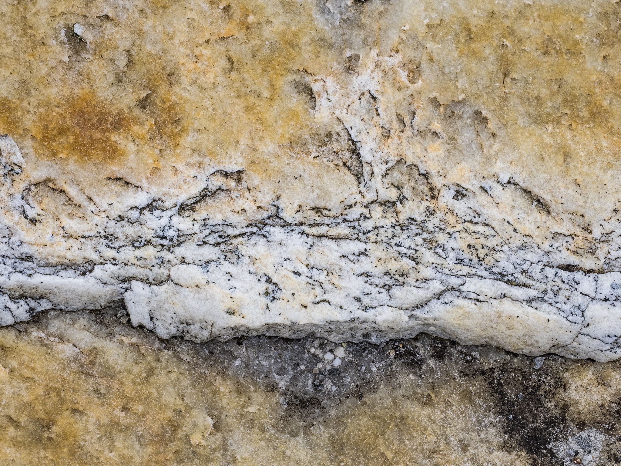 250727 0945 J  2JR0070