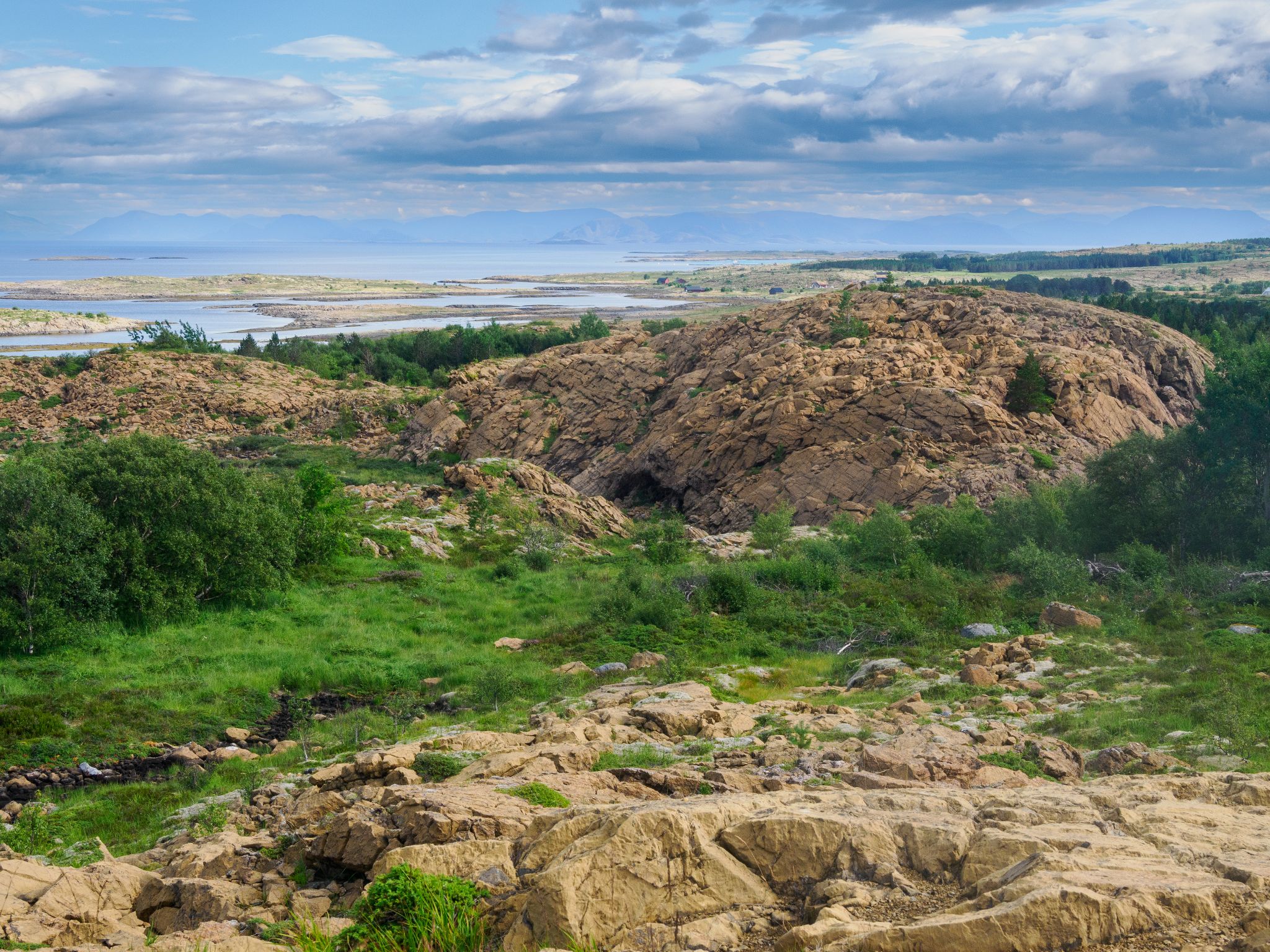 250803 1104 H  2HR0089